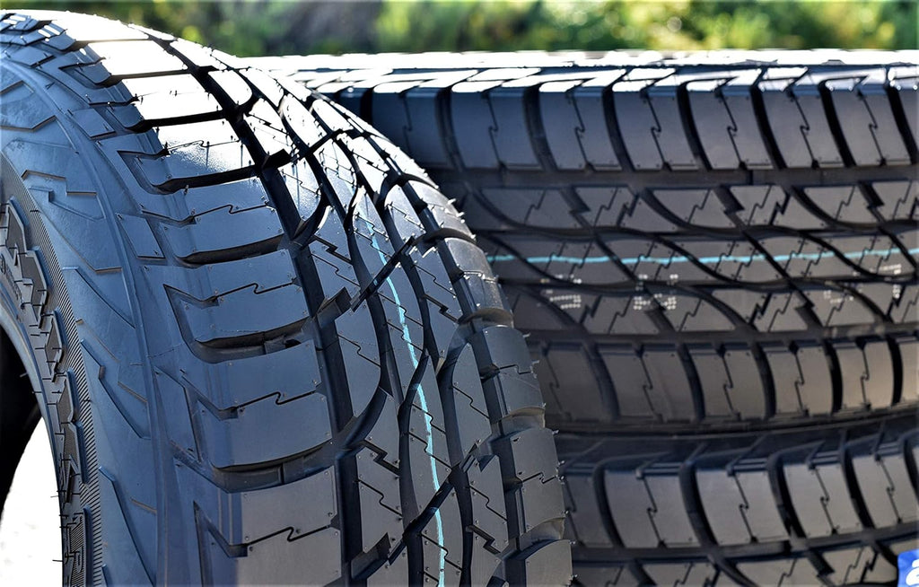 285/60R18 All-Terrain Radial Tire Q87784