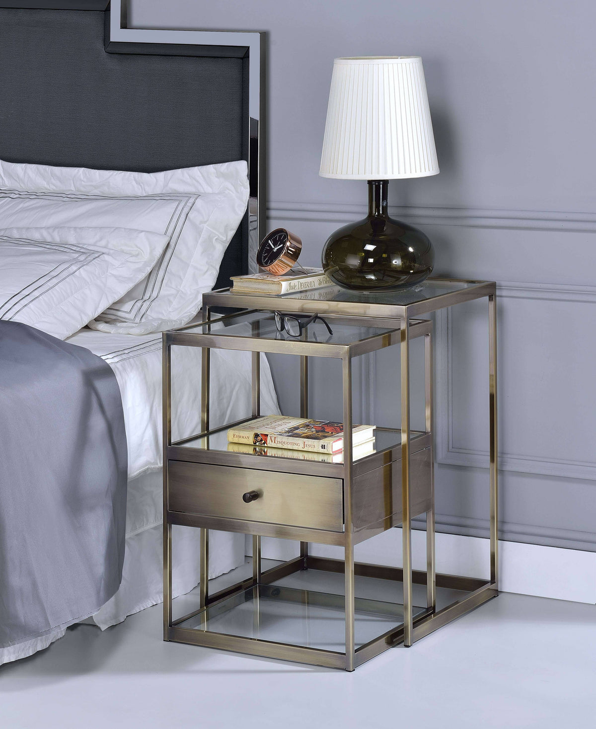 2 Piece Nesting Tables Set Antique Brass Clear Glass W1526