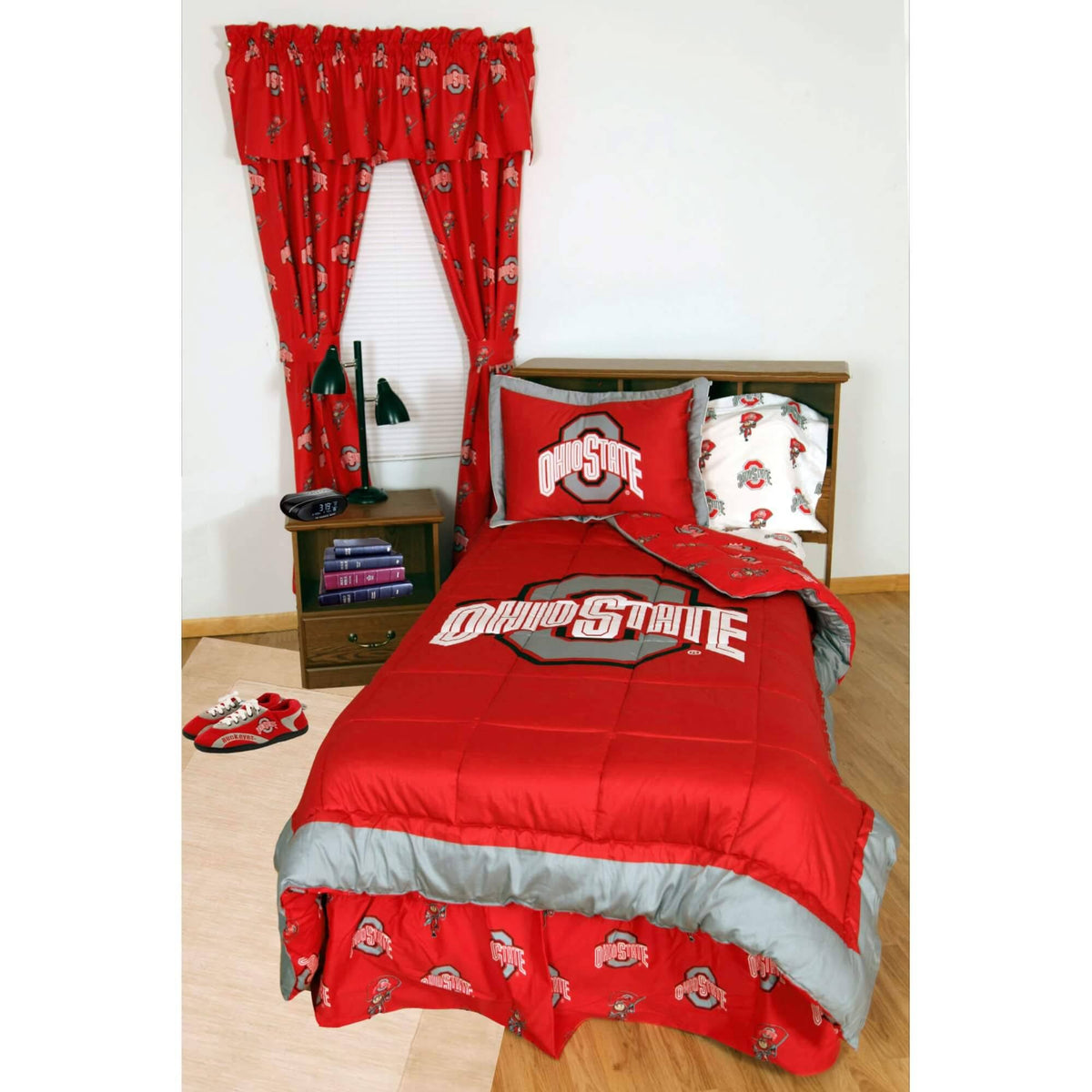Full Bed in A Bag with White Sheets F14784