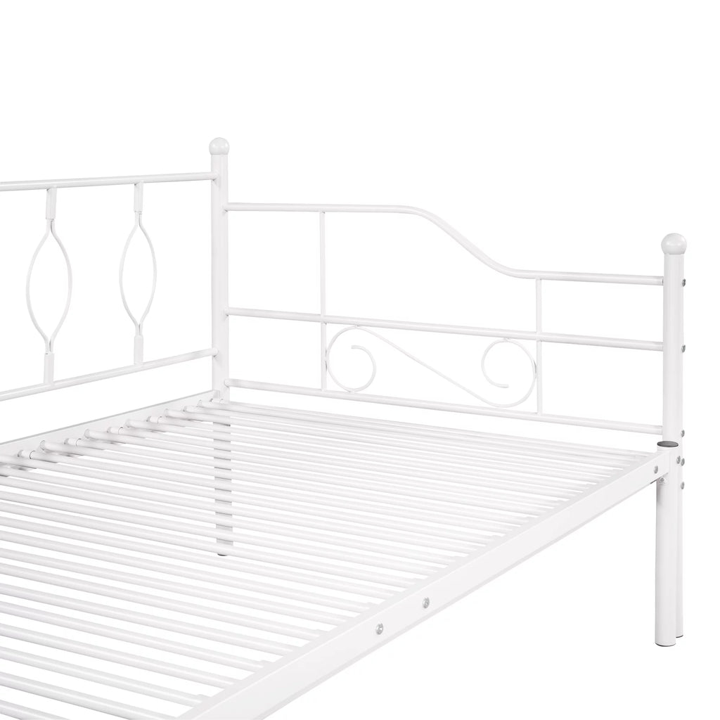 White Twin Size Metal Daybed with Trundle I331