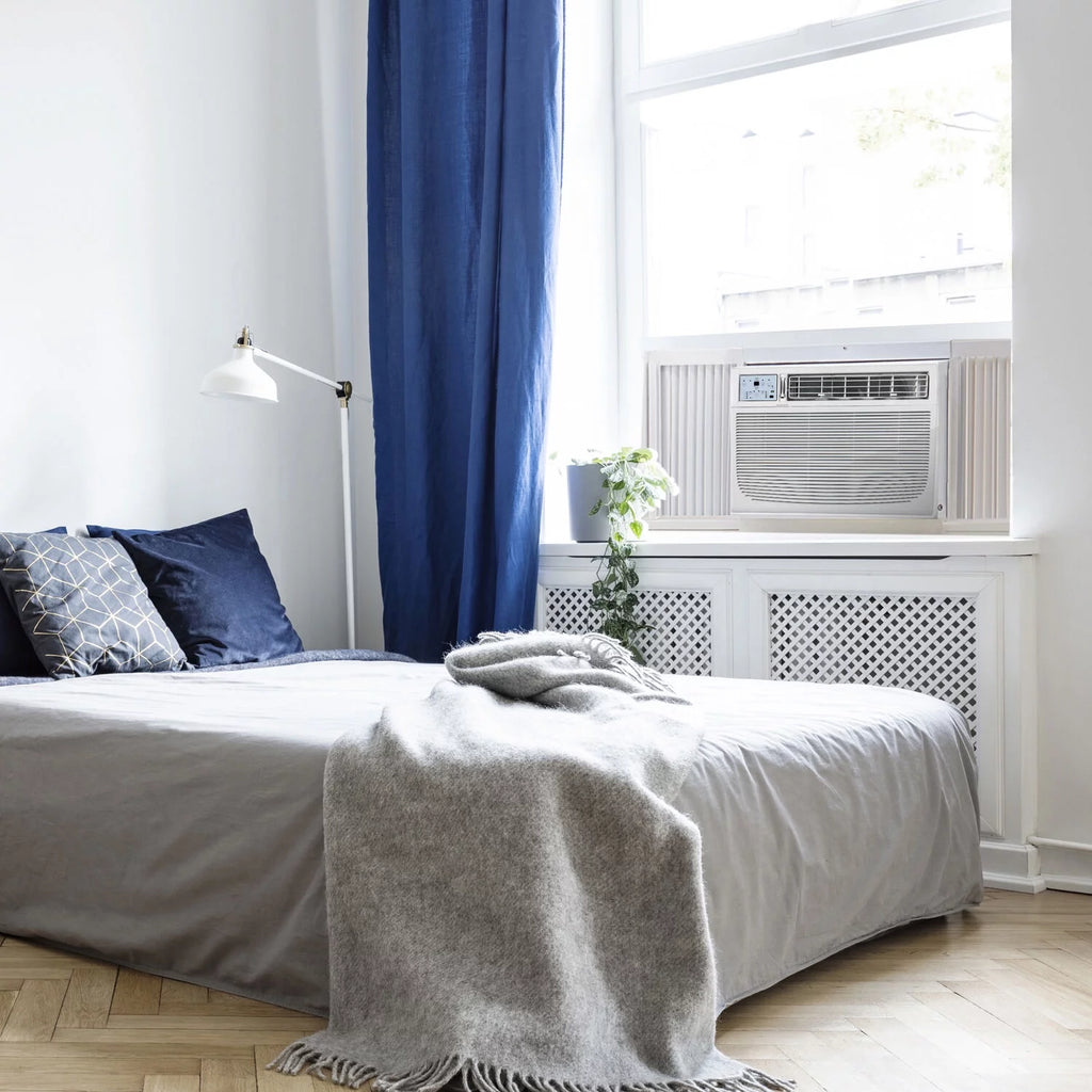12,000 BTU Window-Mount Air Conditioner with LCD Remote Control T994