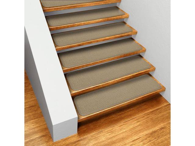 Set of 12 Skid-Resistant Carpet Stair Treads O8778