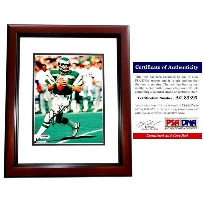 Mahogany 8 x 10 in. Signed Autographed Photo G586