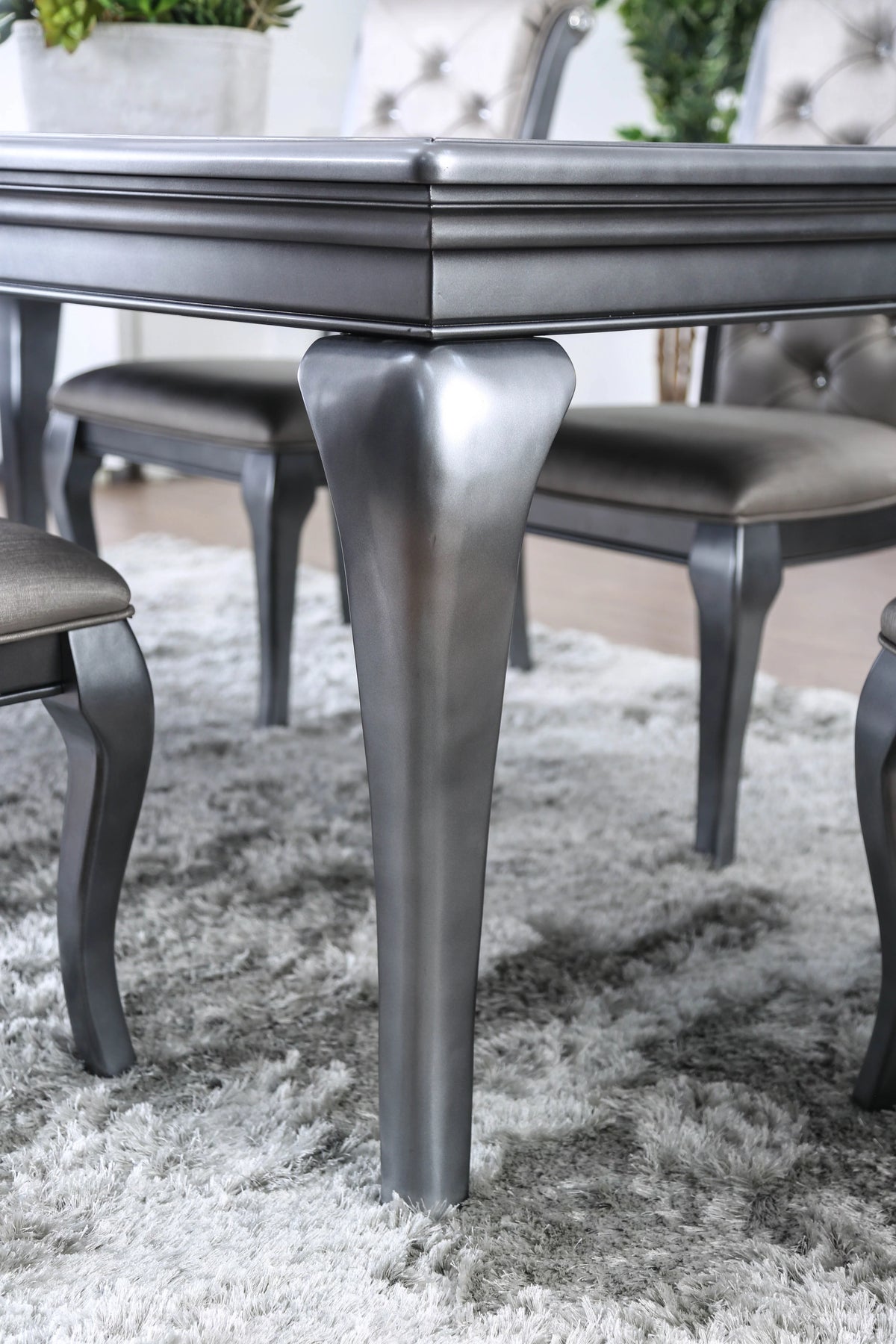 Silver Glass Table with Leaf W511449
