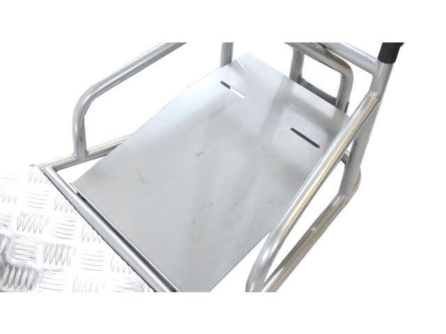Silver Frame All Black Seat Simulator B58417